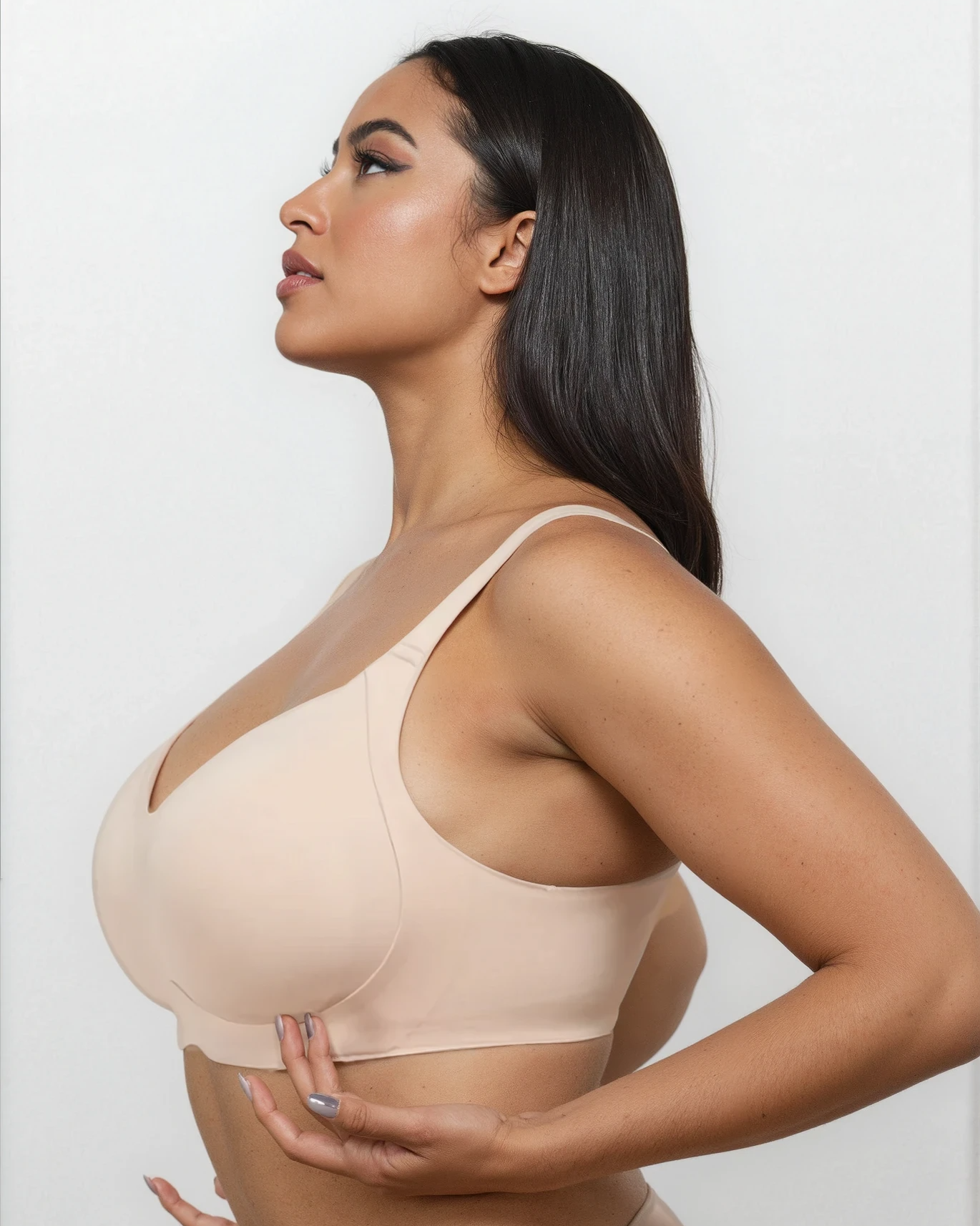 SureShape™ SmoothLift Seamless Bra – Clara